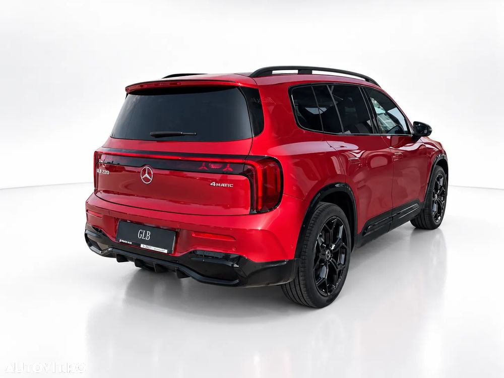 Mercedes-Benz GLB - 9