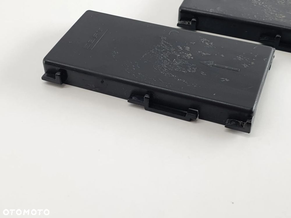 OSLONA AKUMULATORA ZASLEPKA  PEUGEOT E-VIVACITY - 2