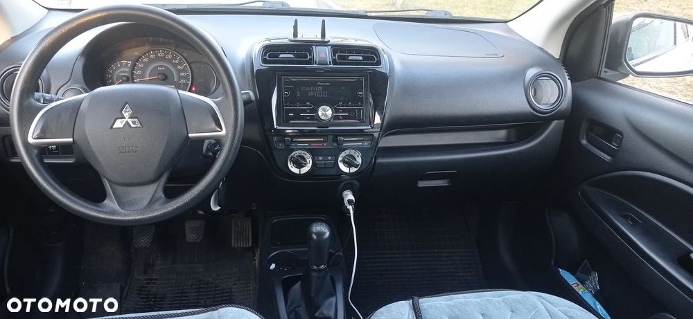 Mitsubishi Space Star - 7
