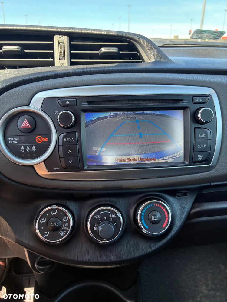 Toyota Yaris - 11
