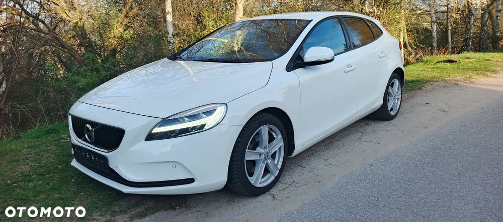 Volvo V40 T3 Drive-E Kinetic - 10