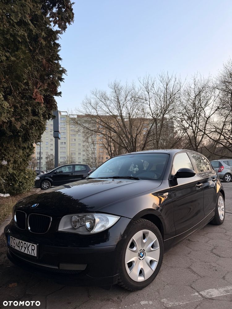 BMW Seria 1 - 12