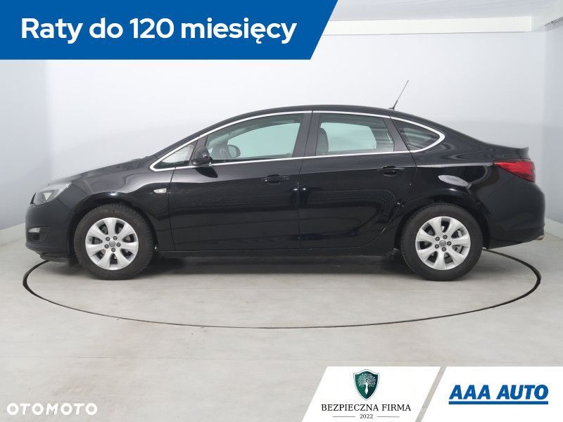 Opel Astra - 4