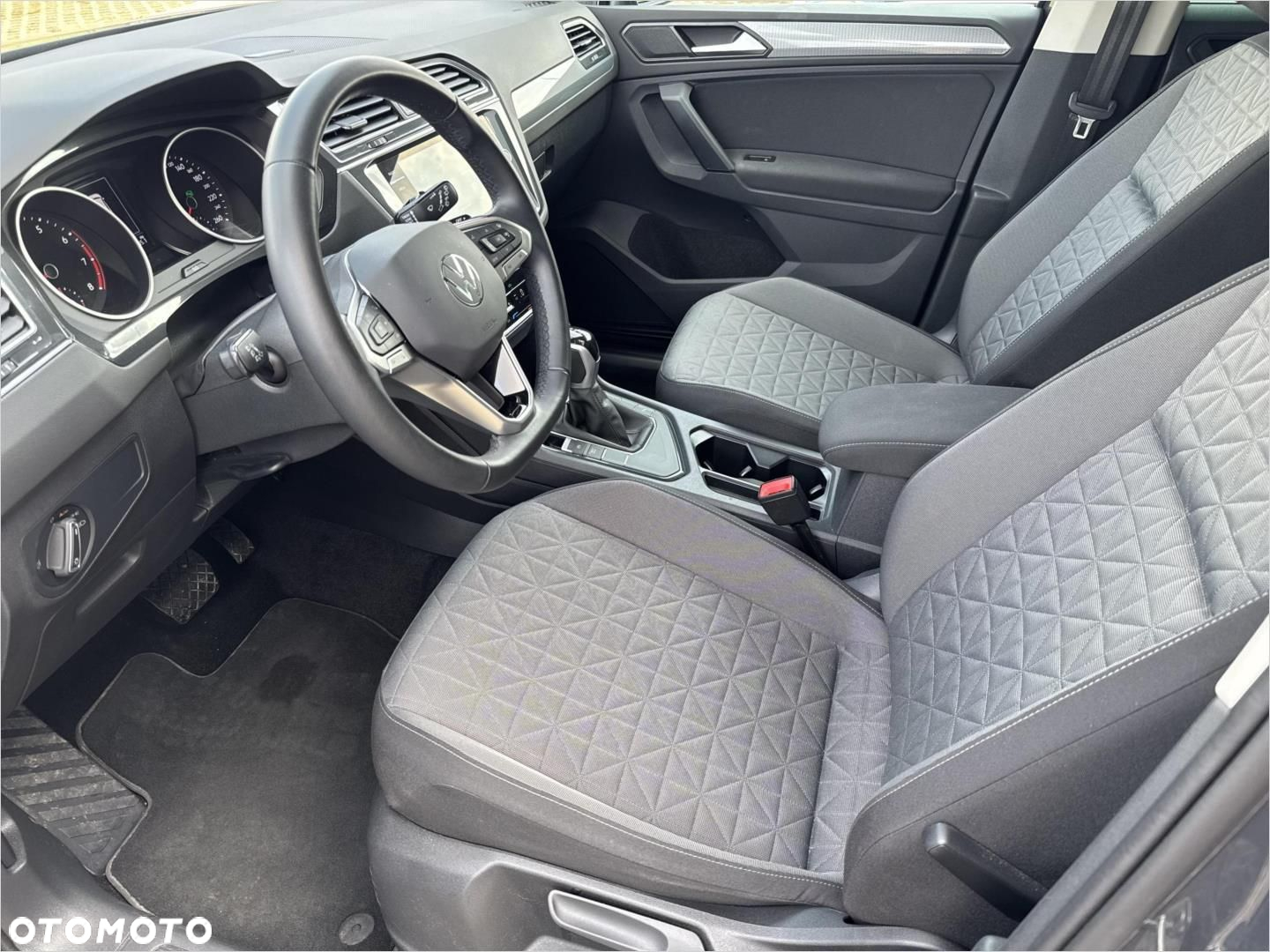 Volkswagen Tiguan 1.5 TSI EVO Life DSG - 16