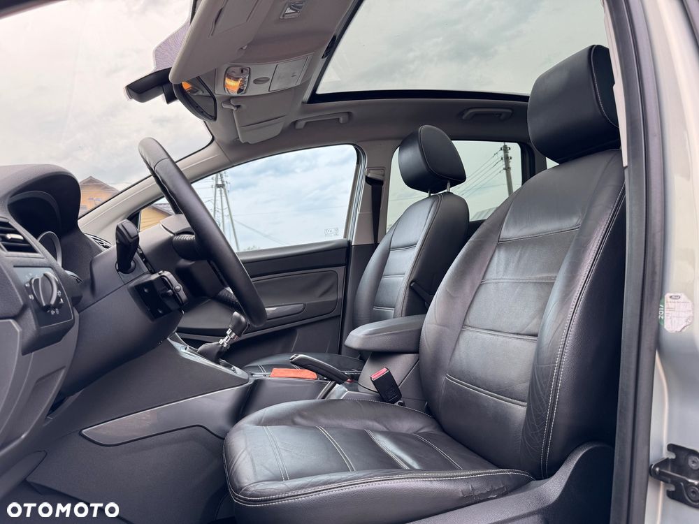Ford Kuga 2.0 TDCi 4x4 Titanium - 12