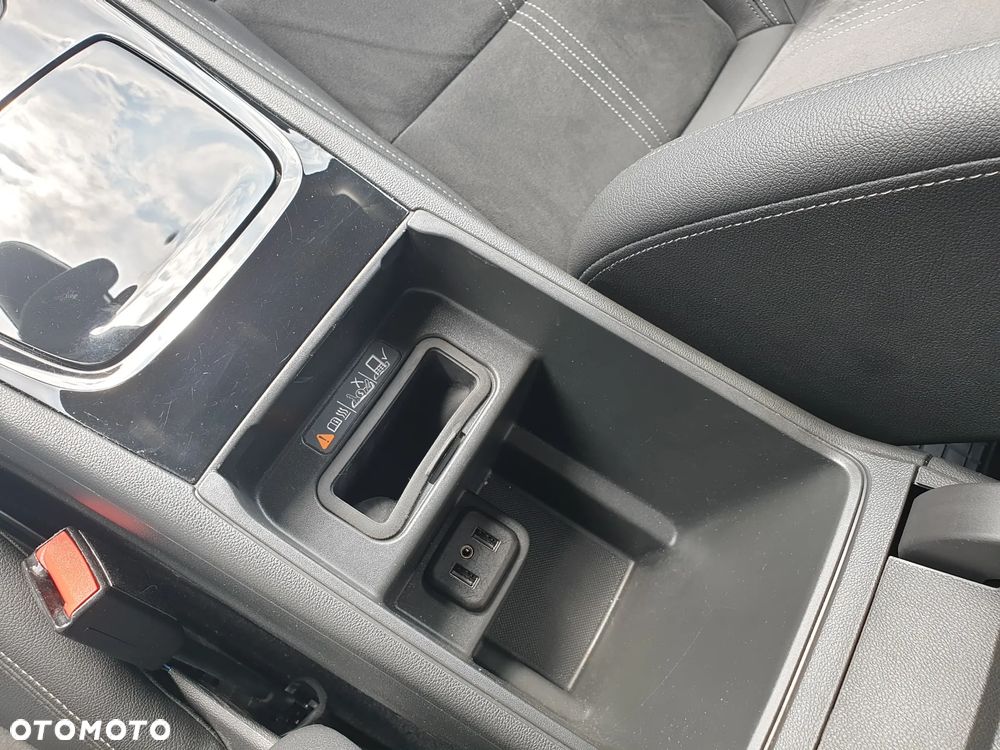 Opel Insignia 2.0 CDTI 4x4 Innovation S&S - 18