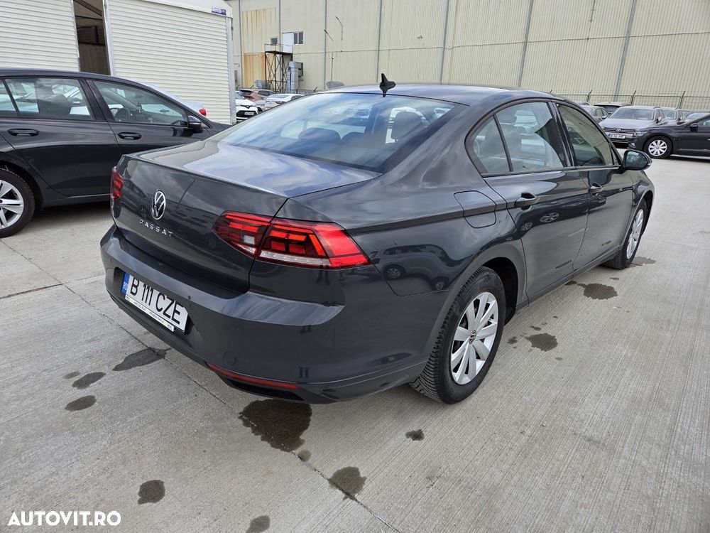 Volkswagen Passat 1.5 TSI ACT Trendline - 4