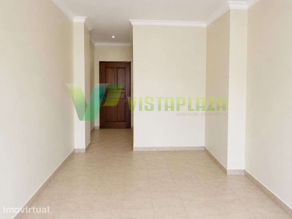 Loja para Investimento em Lagoa Excelente Localização - Grande imagem: 5/23