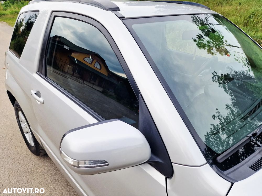 Suzuki Grand Vitara 1.9 DDiS Comfort - 13