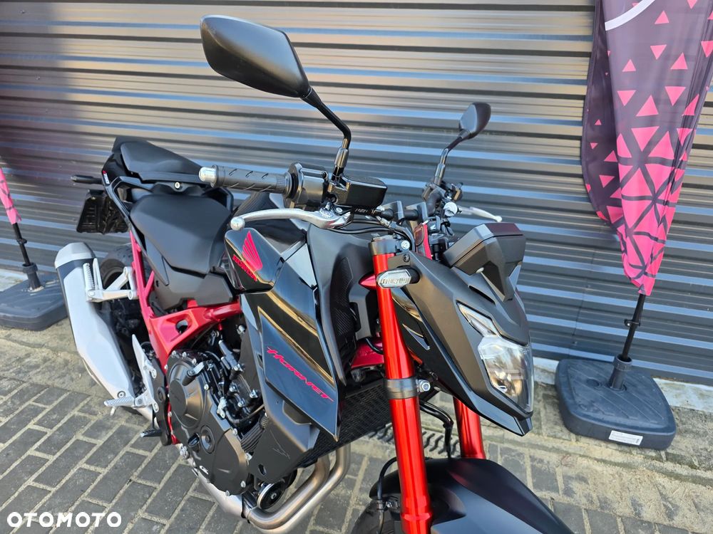 Honda Hornet - 13
