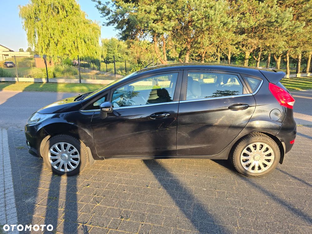 Ford Fiesta 1.25 Ghia EU5 - 4