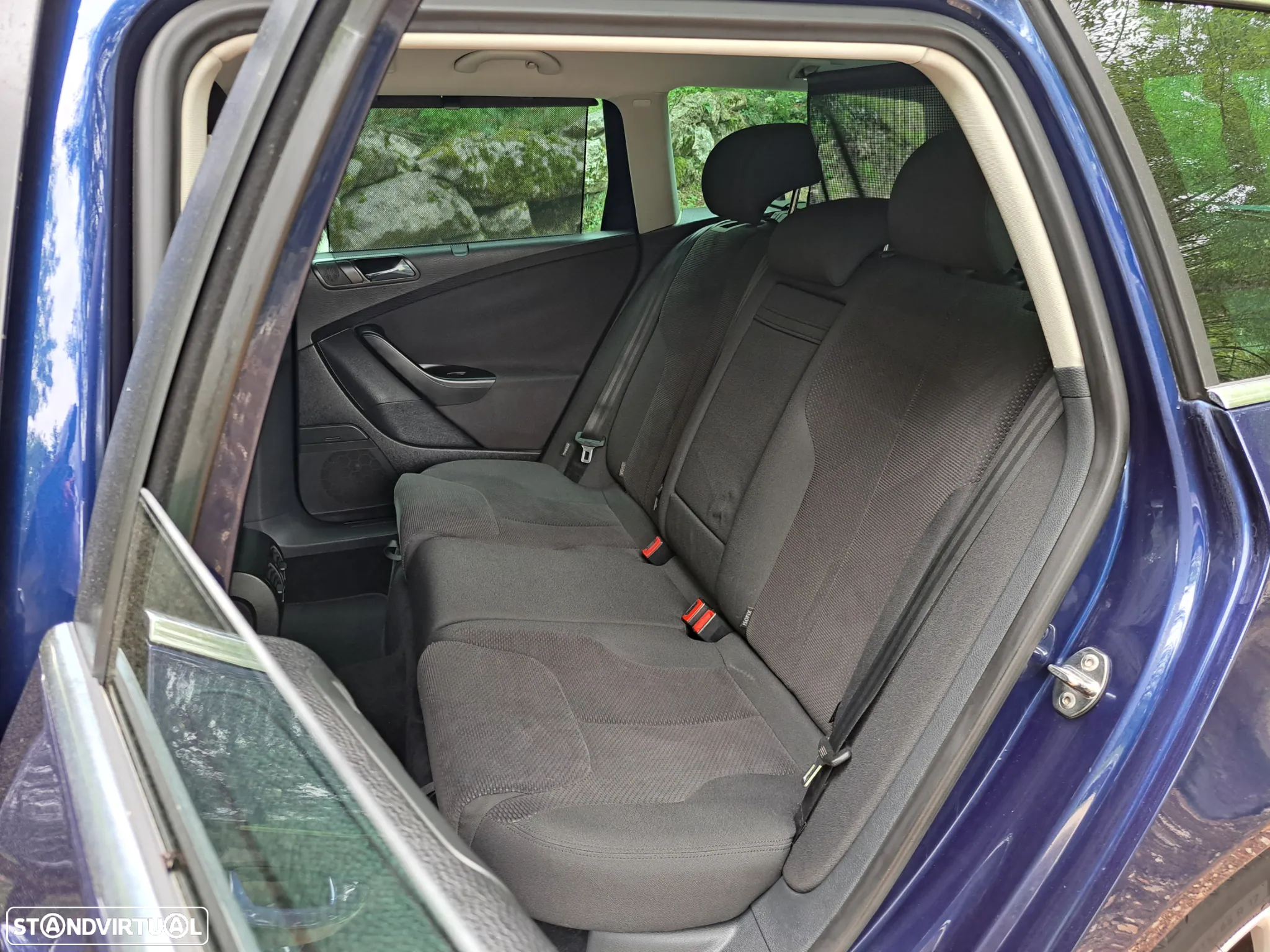 VW Passat Variant 2.0 TDi Highline - 22