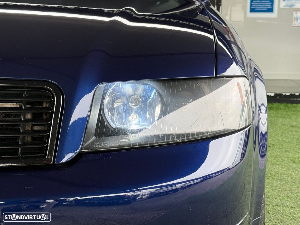 Audi A4 Avant 1.9 TDI m6 S-Line - 18