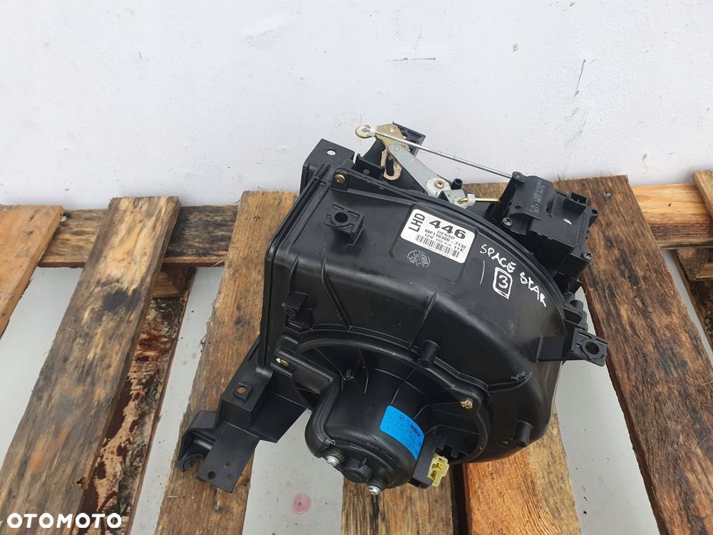 Mitsubishi Space Star WENTYLATOR OGRZEWANIA europa - 2