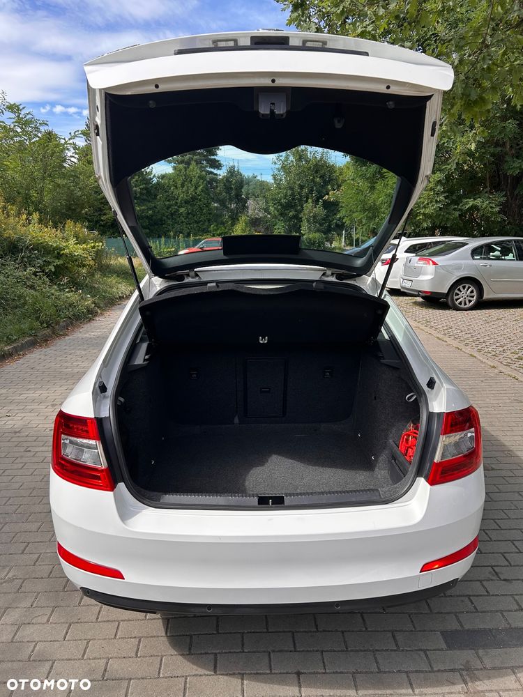 Skoda Octavia 1.8 TSI Elegance DSG - 6
