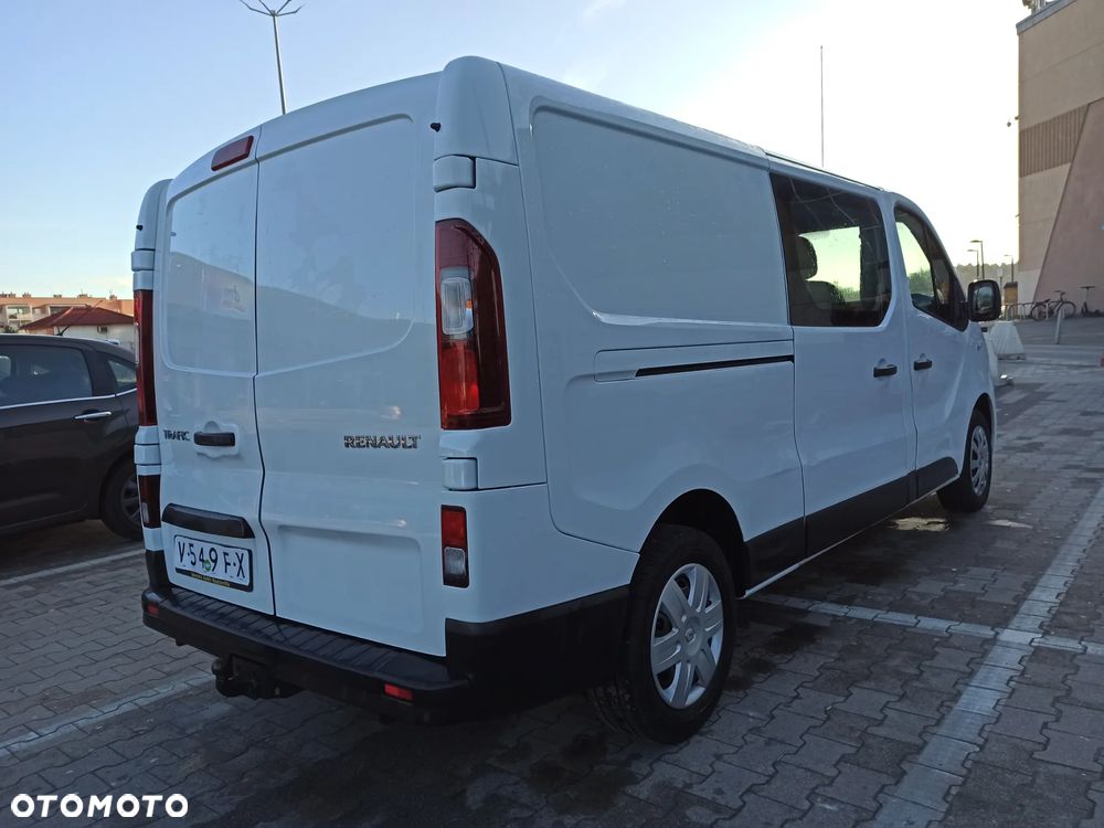 Renault Trafic - 23
