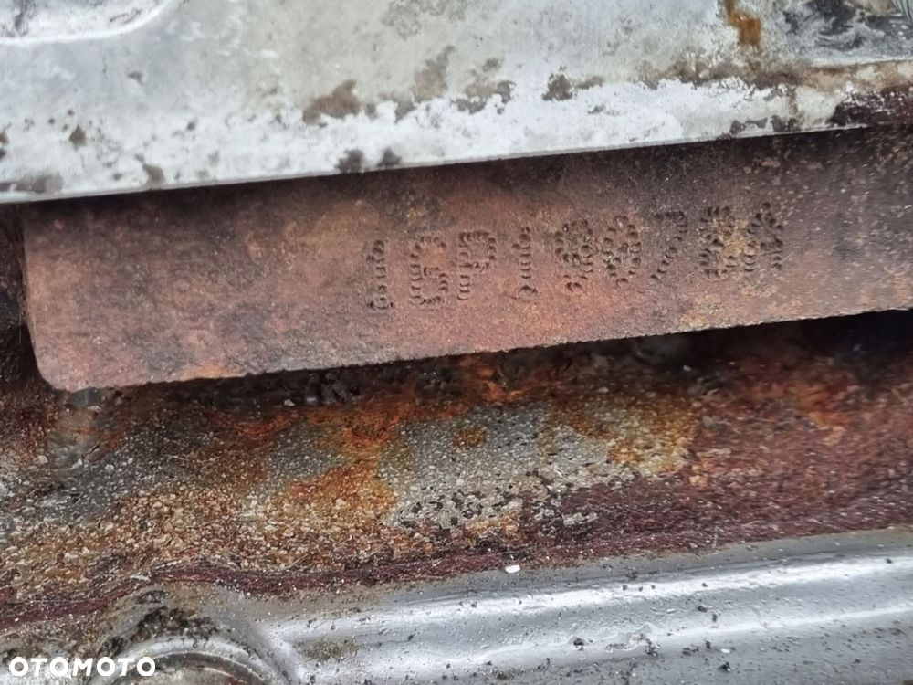 SILNIK Land Rover Discovery II 2.5 TD5 pali 16P - 2