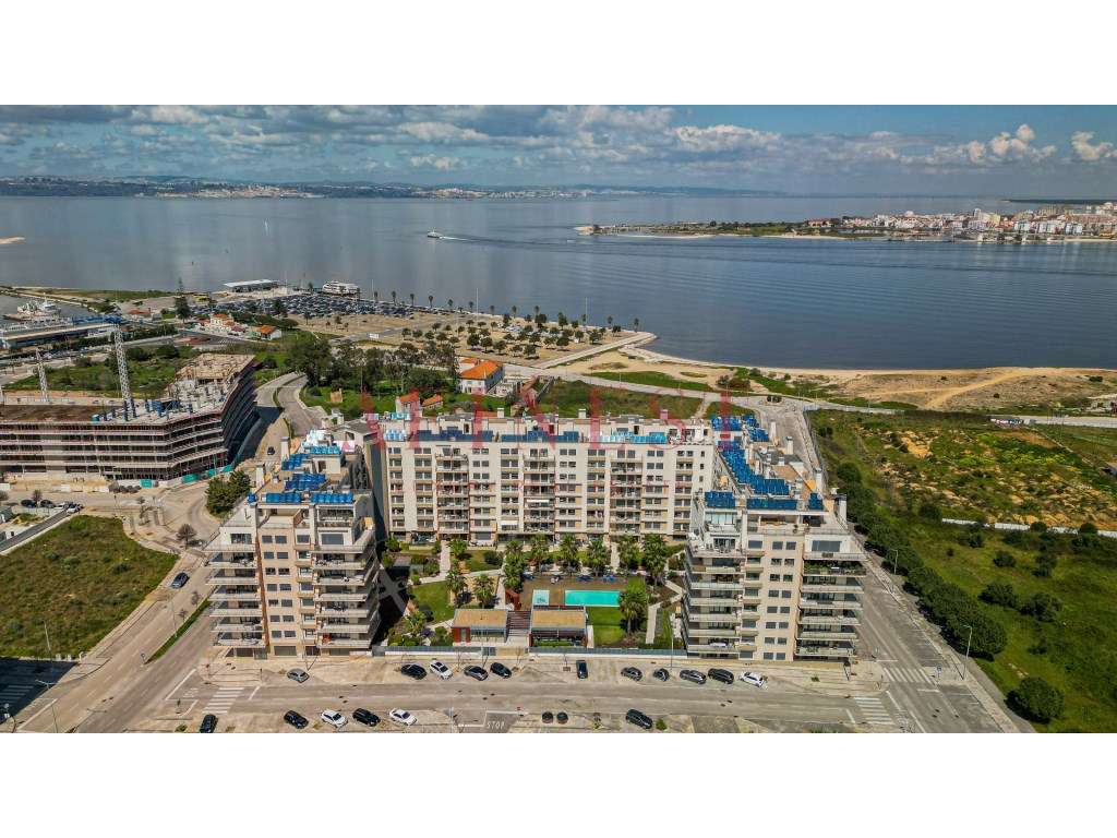 APARTAMENTO T2 RIVER TERRACES - QUINTA DA TRINDADE SEIXAL VISTA TOT... - Grande imagem: 2/28