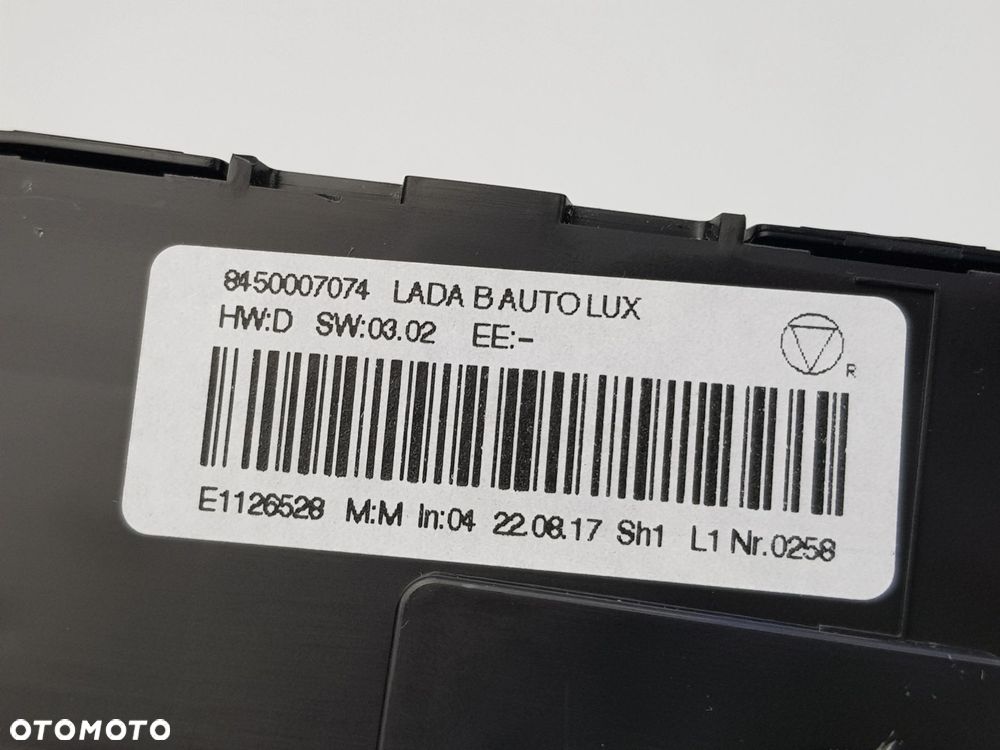 NOWY ORYGINALNY Panel Przełącznik Klimatyzacji Lada Vesta 8450007074 - 7