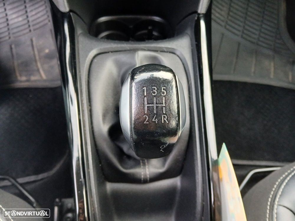 Peugeot 2008 1.5 BlueHDi Active - 20