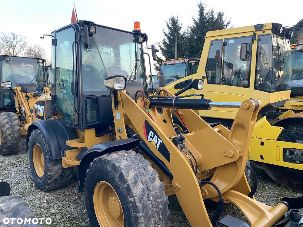 Caterpillar CAT 908H, BEZ DPF-A, ŁYŻKA OTWIERANA + WIDŁY, z NIEMIEC, SUPER STAN, - 7