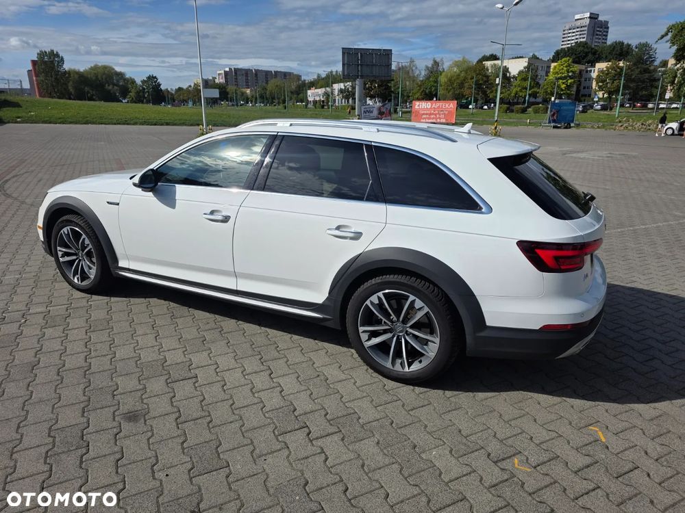 Audi A4 Allroad - 9