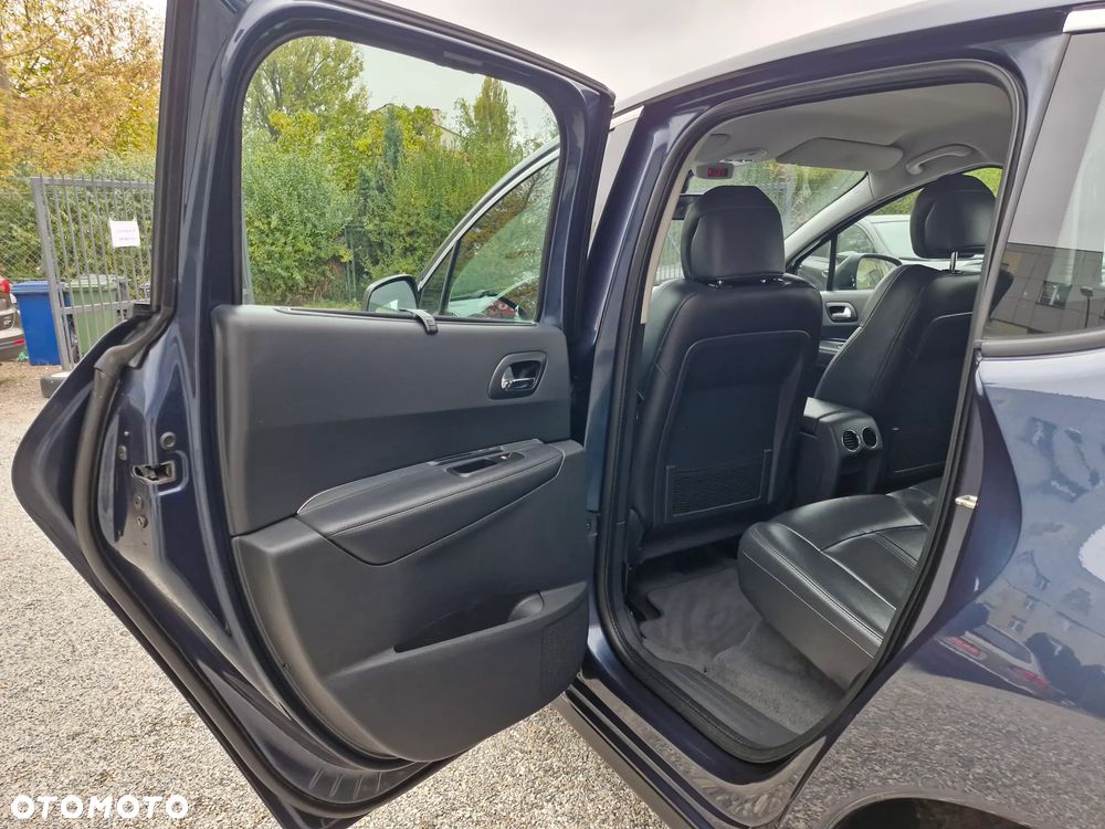 Peugeot 3008 1.6 Premium - 16