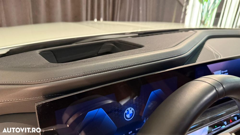 BMW Seria 7 740d xDrive - 18