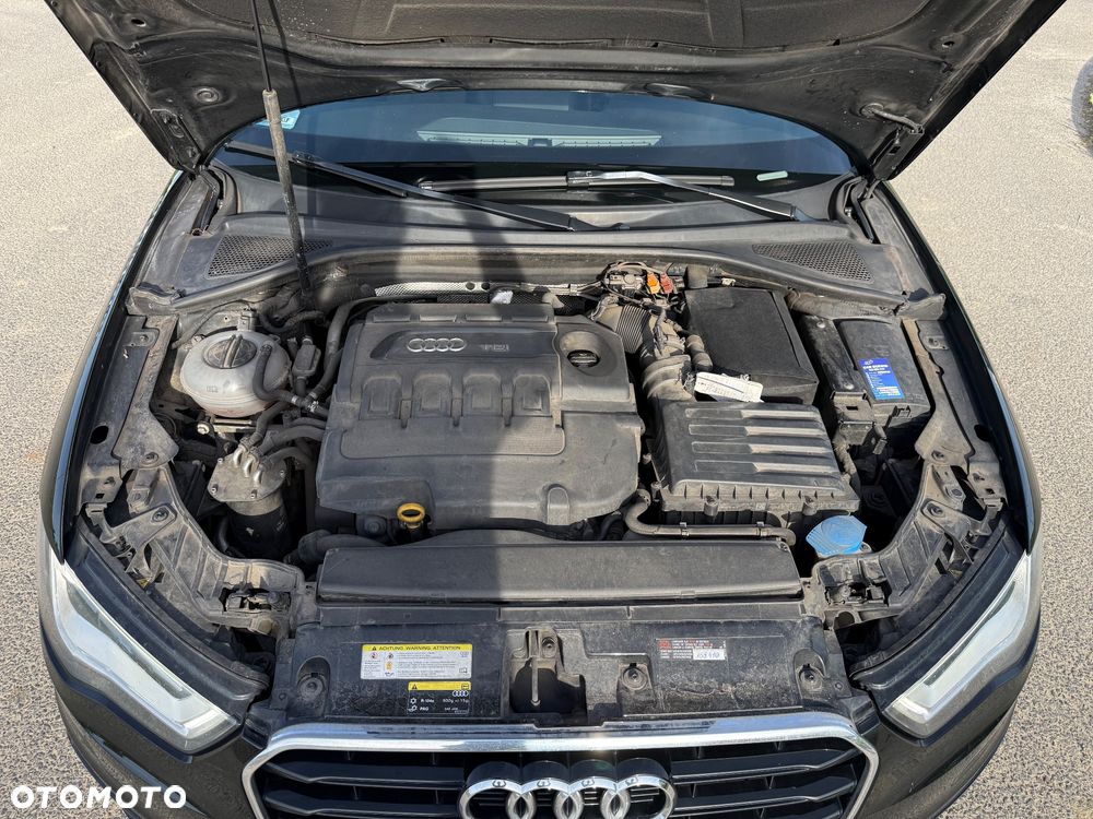Audi A3 Sportback 2.0 TDI S line Sportpaket - 23