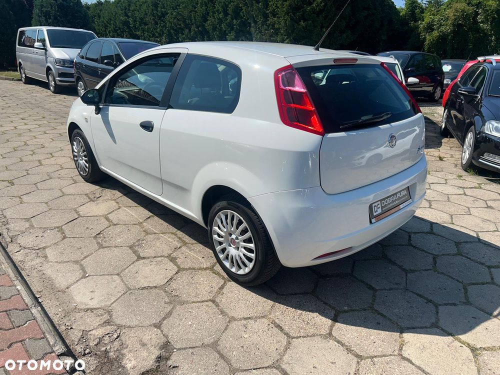 Fiat Punto 1.2 16V Active - 3