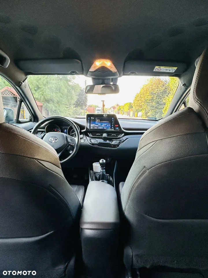 Toyota C-HR 1.2 T Prestige - 10