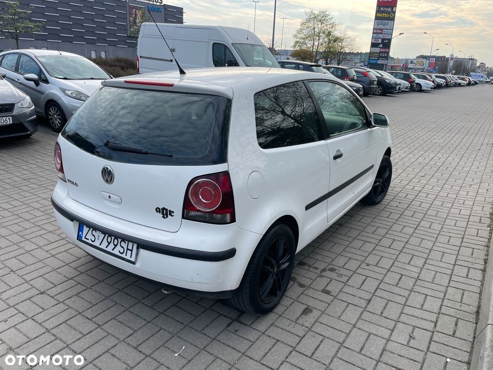 Volkswagen Polo - 5