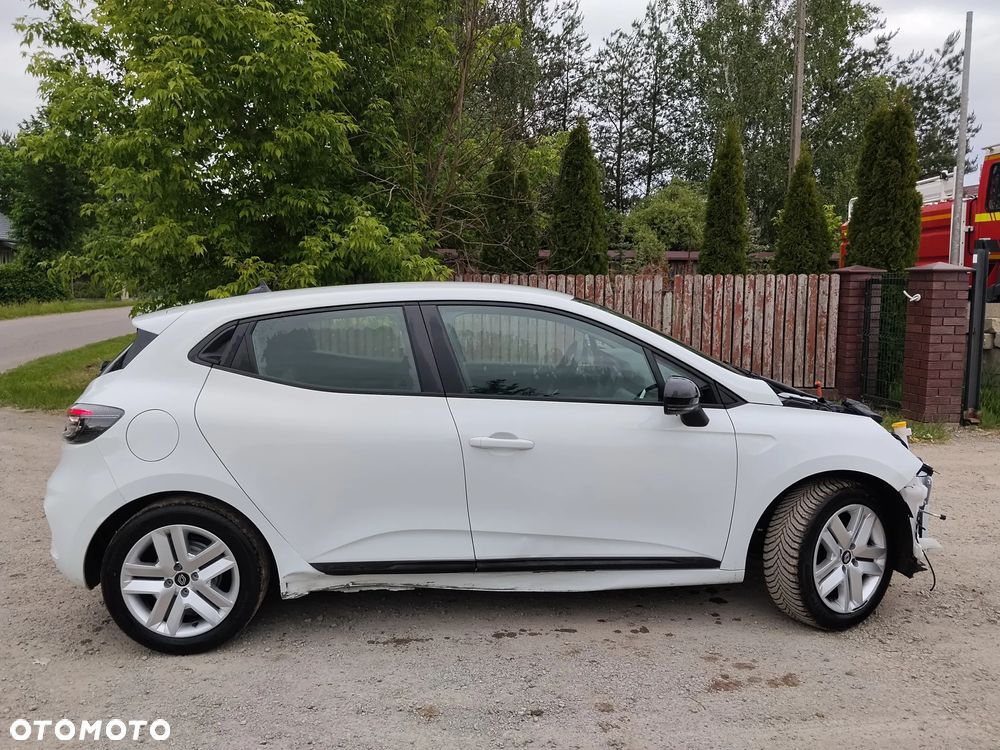 Renault Clio 1.6 E-TECH Full Hybrid 145 Evolution - 11