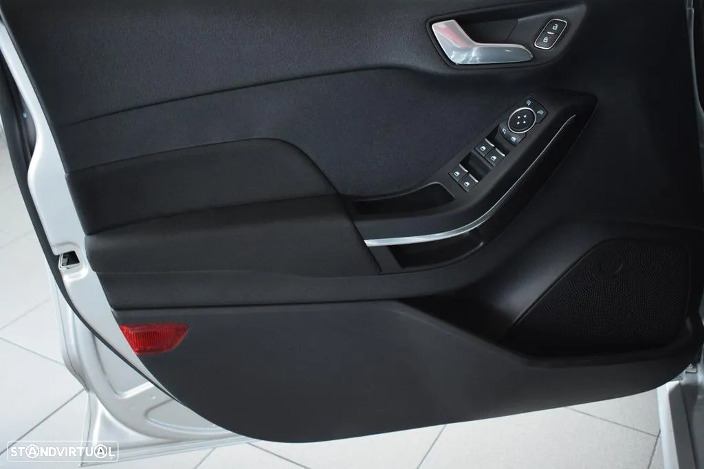 Ford Fiesta 1.0 EcoBoost ST-Line - 10