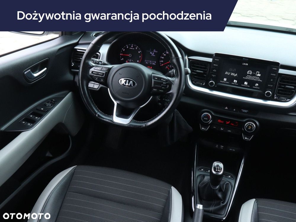Kia Stonic - 9