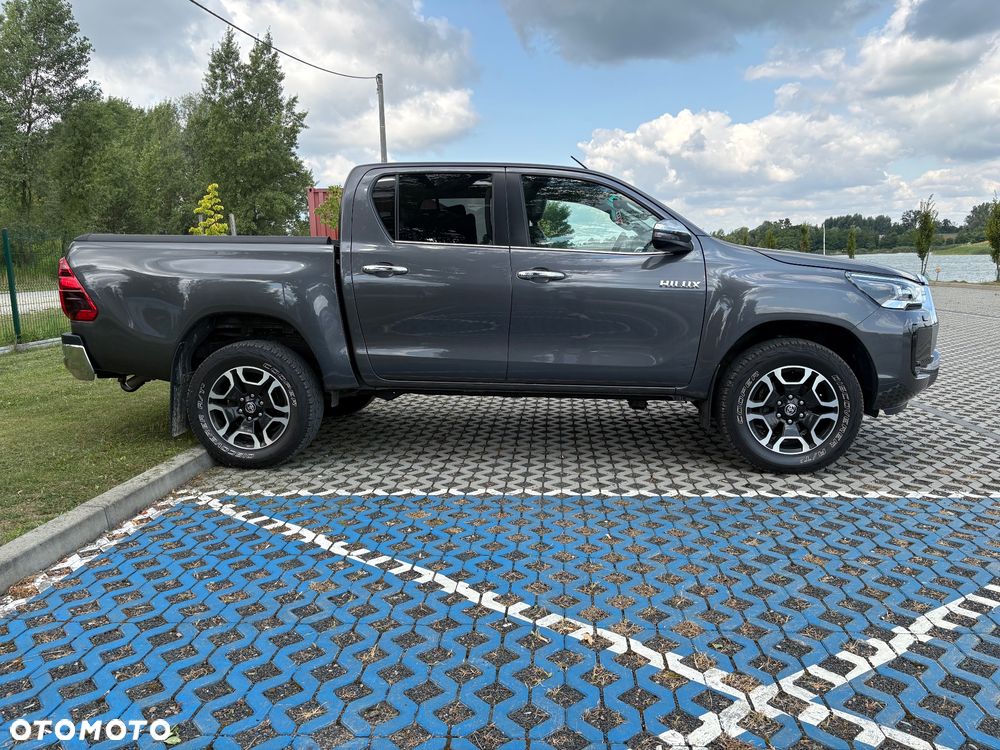 Toyota Hilux 2.8 D-4D Double Cab SR5+ 4x4 - 14