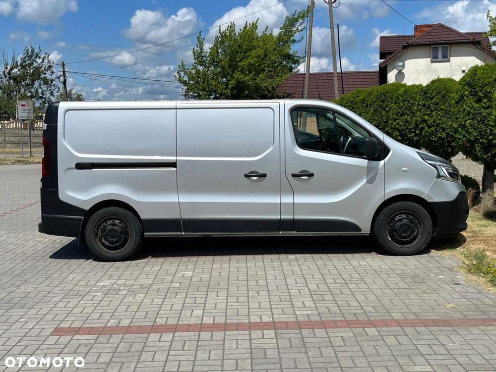 Renault Trafic - 18