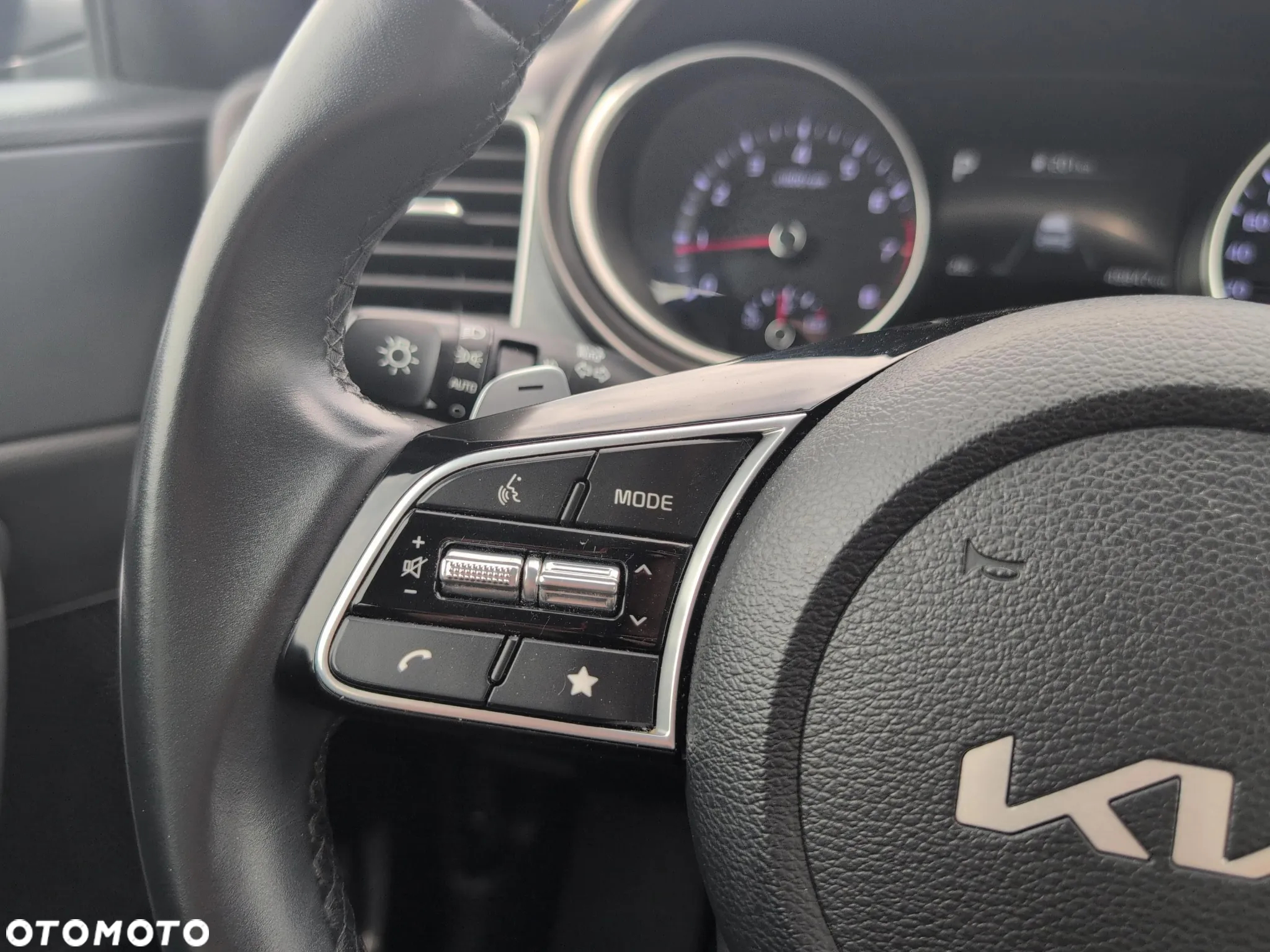 Kia Ceed 1.5 T-GDI M DCT - 23