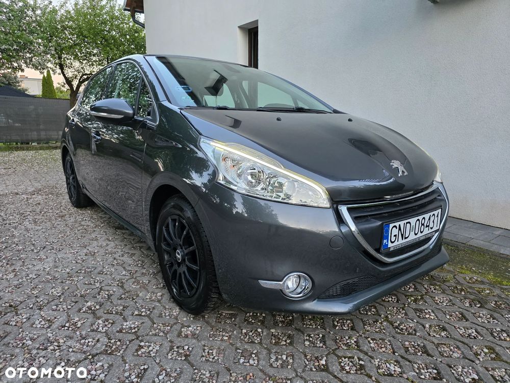 Peugeot 208 1.2 VTi Allure - 8