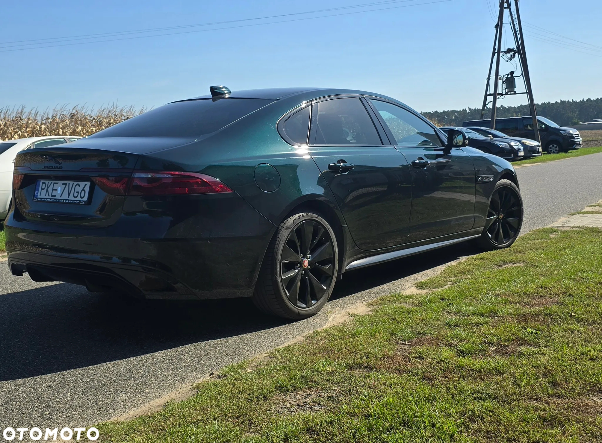 Jaguar XF 2.0 P250 R-Dynamic Black - 31