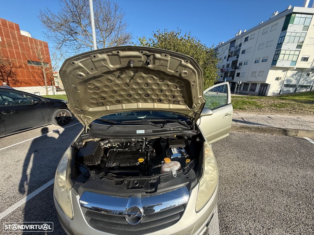 Opel Corsa 1.2 Enjoy - 10