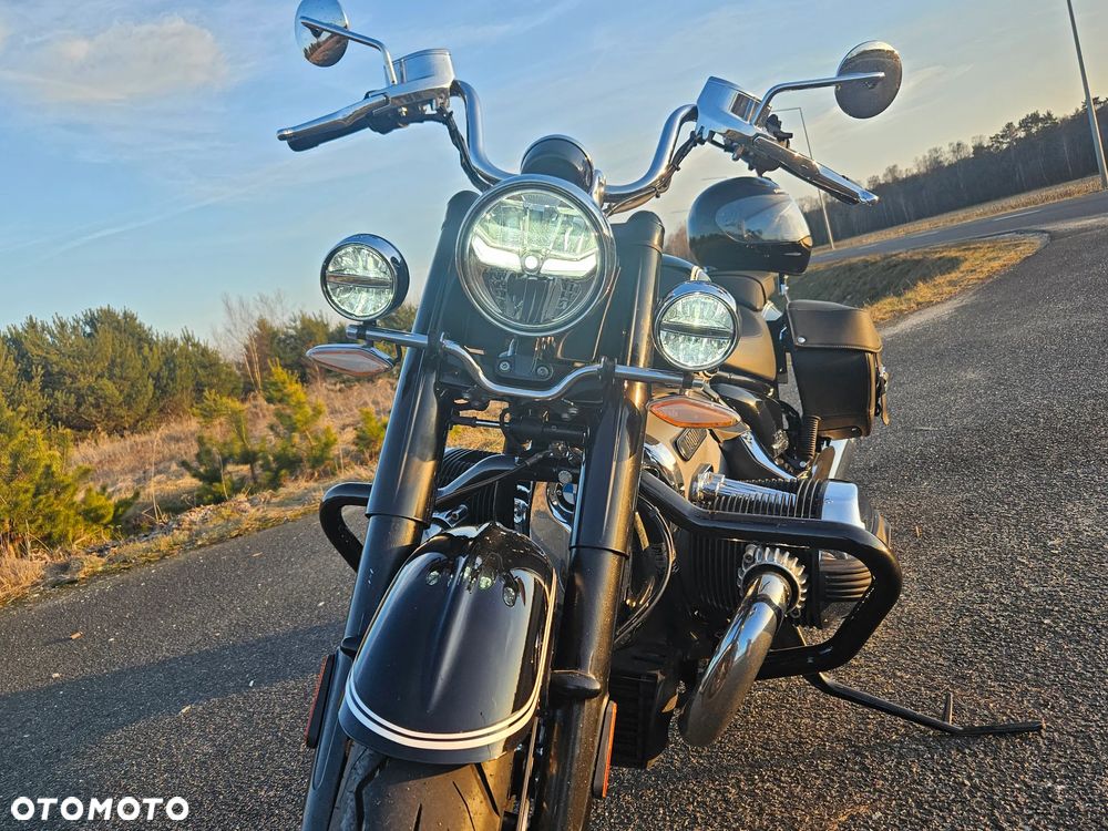 BMW R - 9