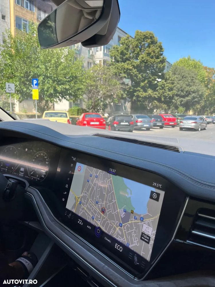 Volkswagen Touareg 3.0 V6 TDI 4Motion DPF Automatik Elegance - 3