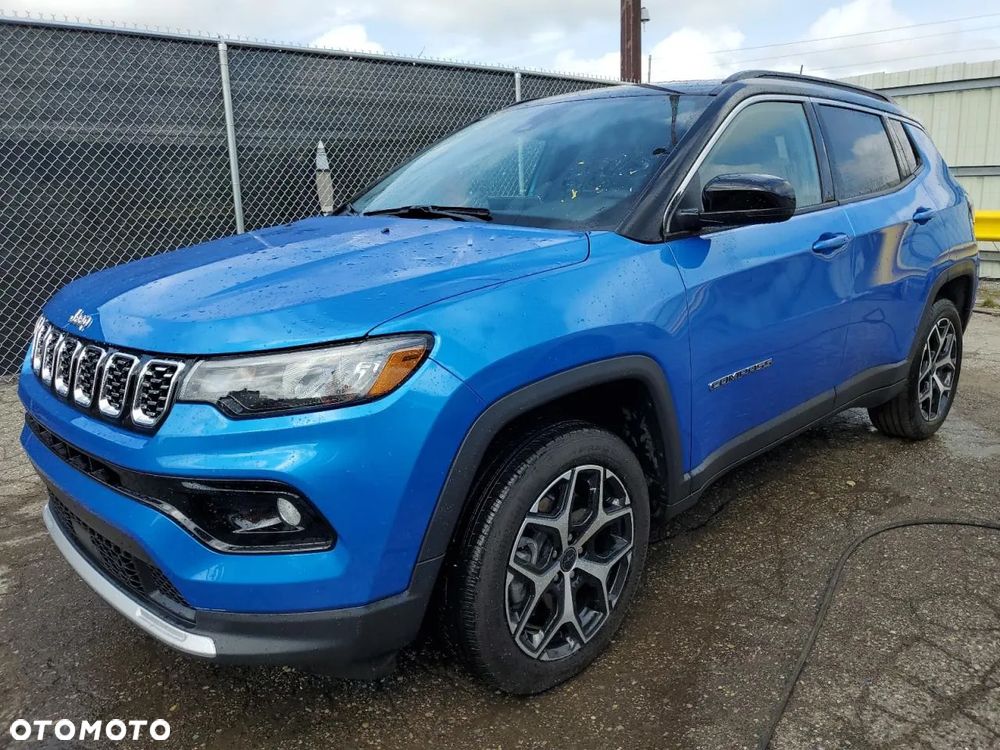 Jeep Compass - 1