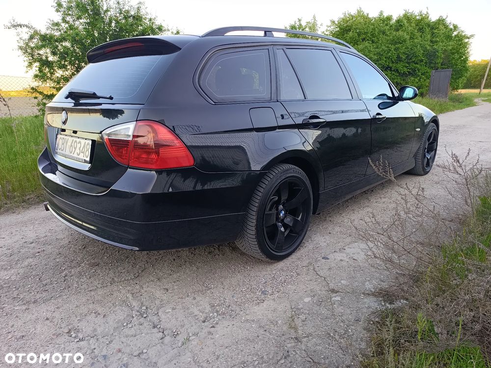 BMW Seria 3 - 21