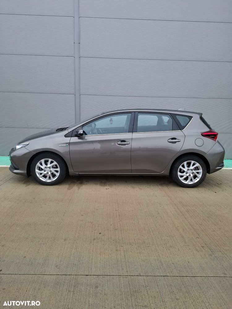 Toyota Auris 1.8 L VVT-i Sol+ - 7