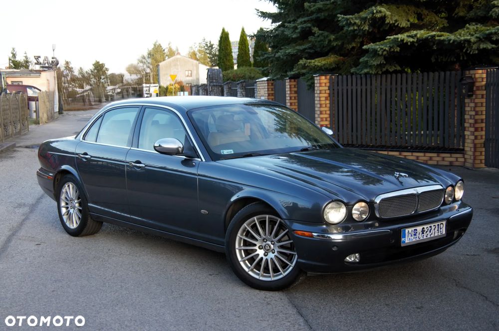 Jaguar XJ XJ6 2.7 D Executive - 27