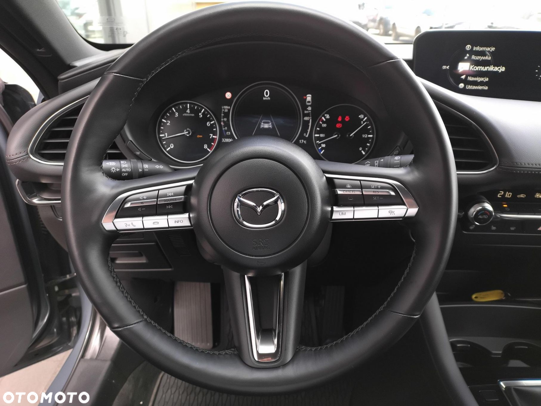 Mazda 3 - 10
