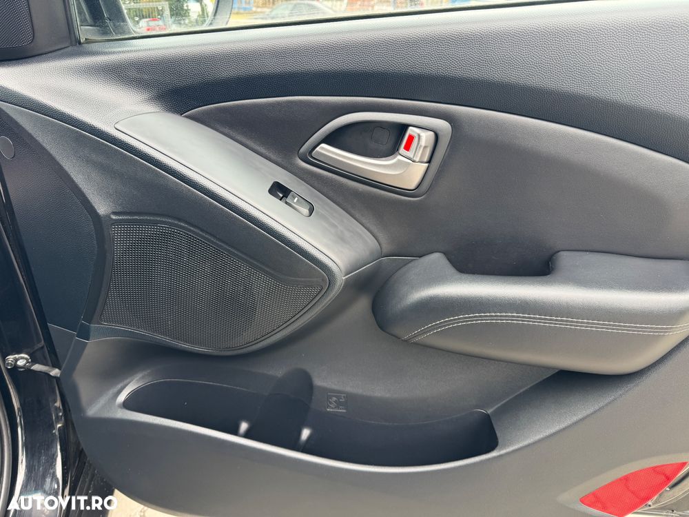 Hyundai ix35 - 16