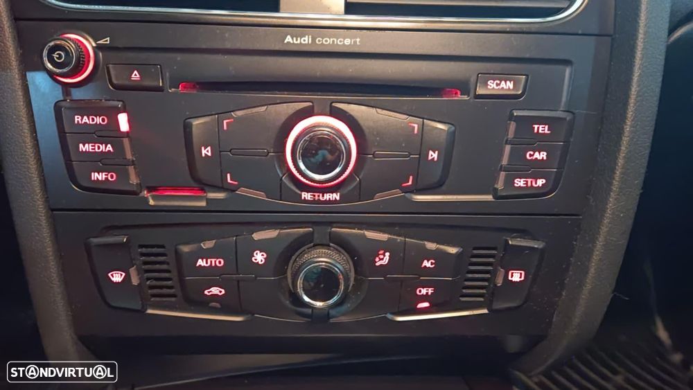 Audi A4 2.0 TDI Business Line Advance - 9